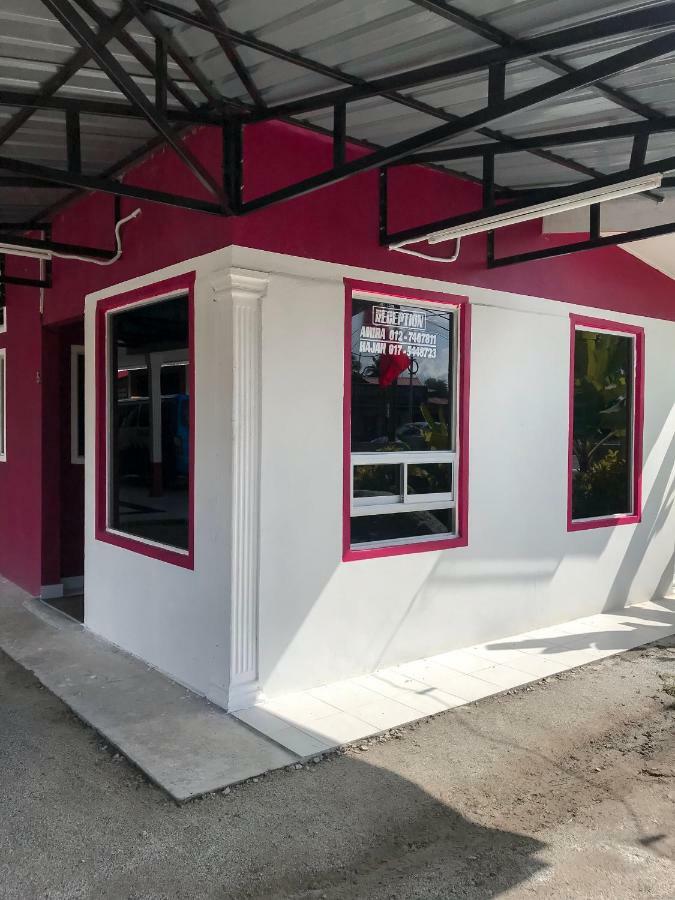 Rayyan'S Roomstay Pantai Kok Exterior photo